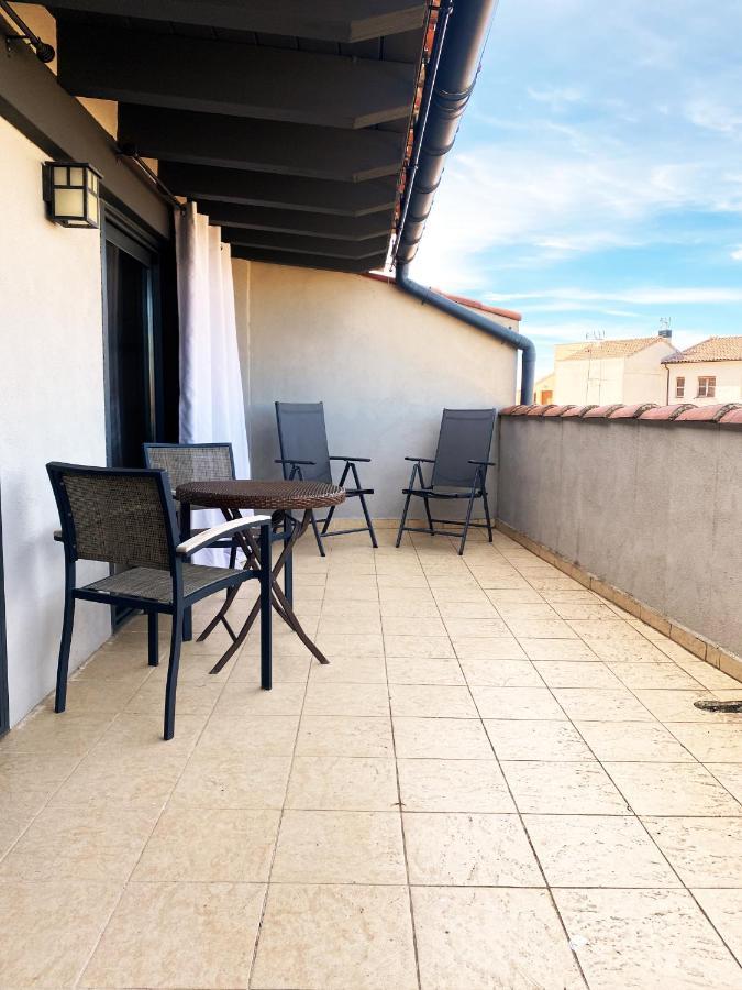 Apartamentos Lorione Olite Esterno foto