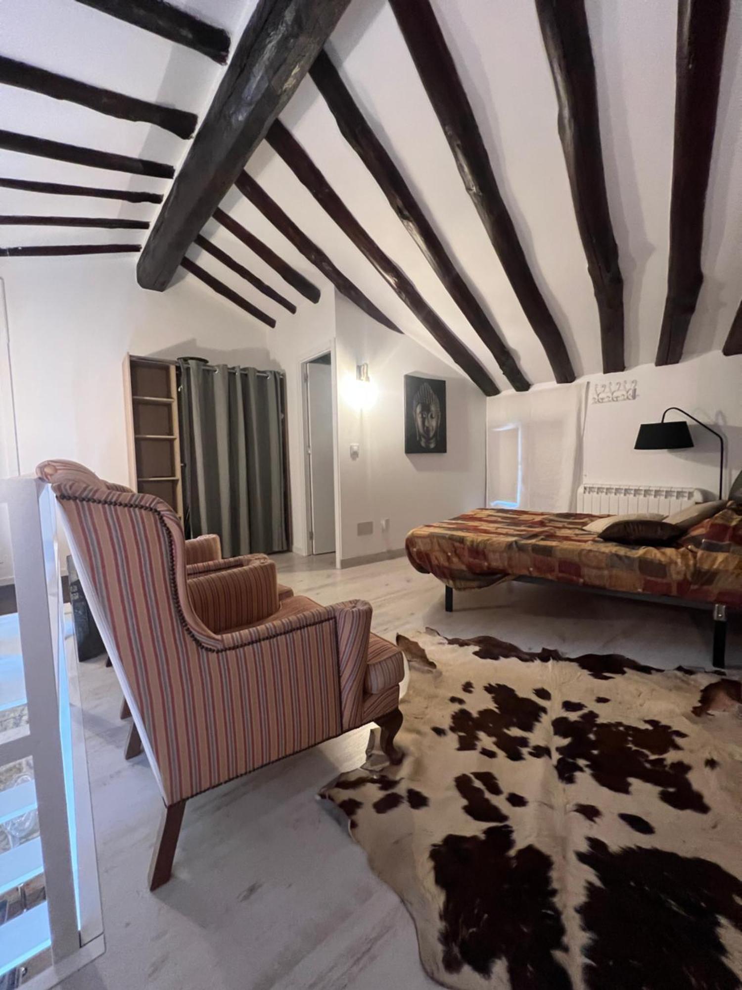 Apartamentos Lorione Olite Esterno foto